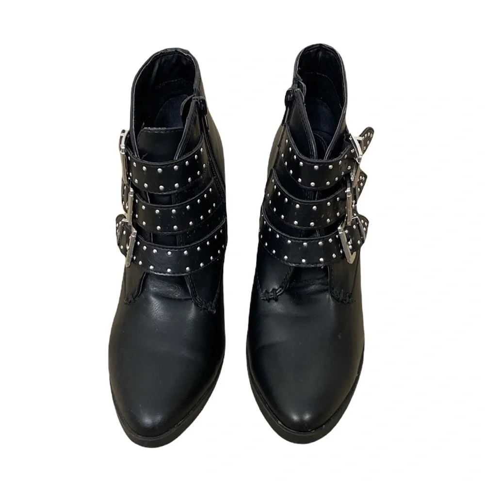 SOLD Madden Girl Sierra Bootie in Black - Picture 2 of 7